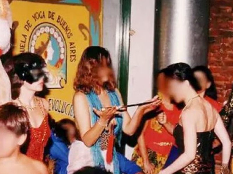 imagen secta3.JPG