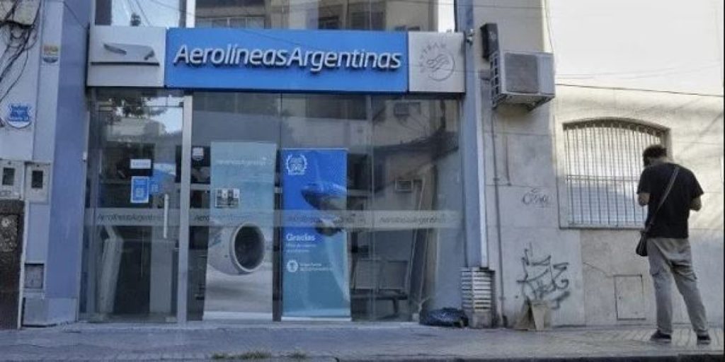 ofina aerolineas.JPG