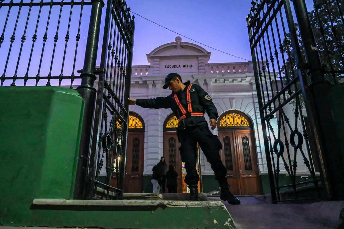 escuela}.jpg