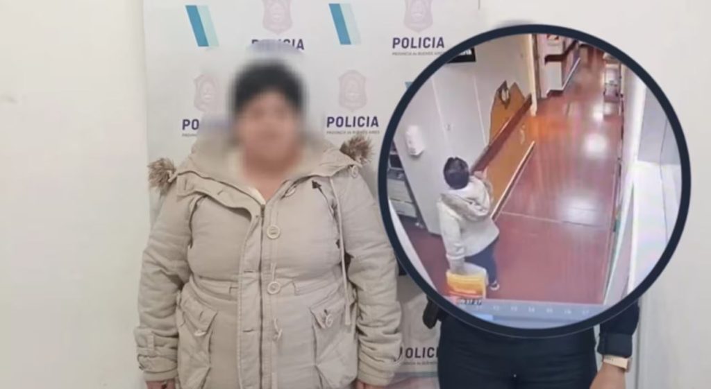 abuela roba celular.JPG