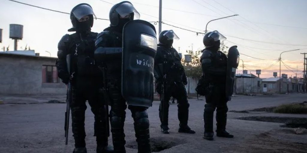 policia de mendoza.JPG