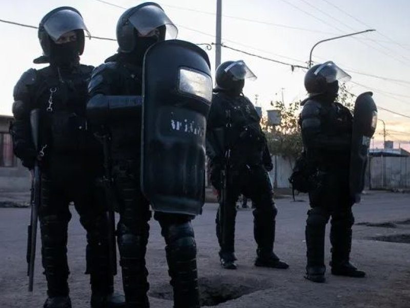 policia de mendoza.JPG