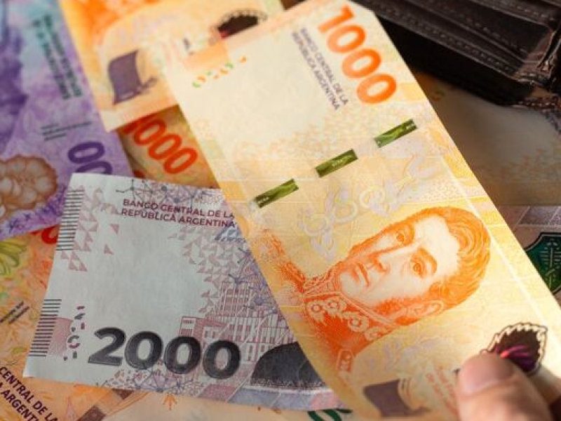 en-octubre-los-trabajadores-con-sueldos-mensuales-brutos-menores-al-equivalente-a-15-salarios-minimos-no-estaran-alcanzados-por-el-impuesto-a-las-gana