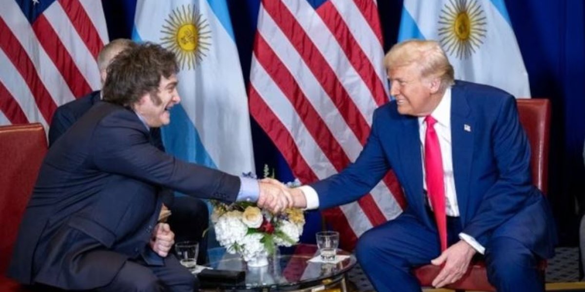 milei y trump.JPG