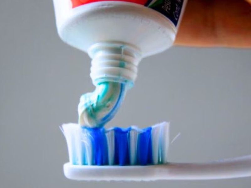 pasta dental-colgate.JPG