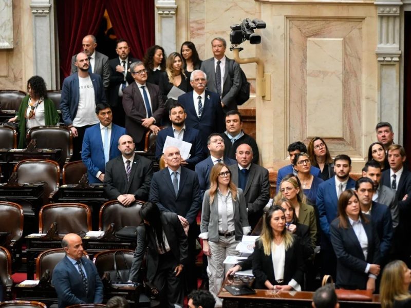 DIPUTADOS.jpg