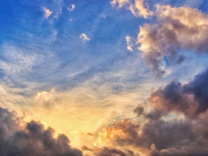 himmel-wolken-hintergrund-farben-1573079563SMP.jpg