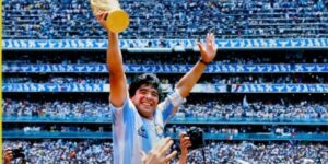 DIEGO MARADONA.jpg