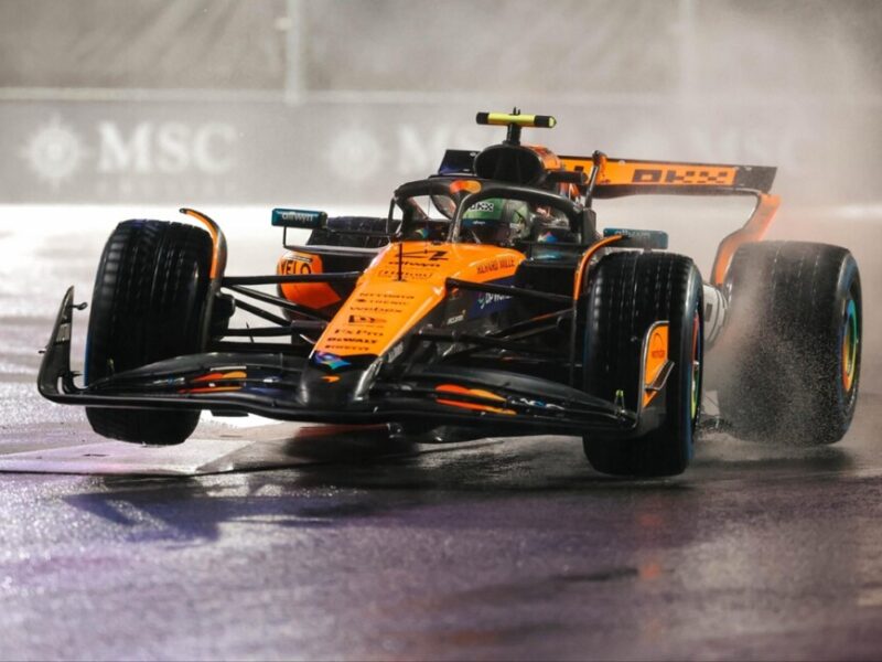 251122-F1-Norris-pole.jpg