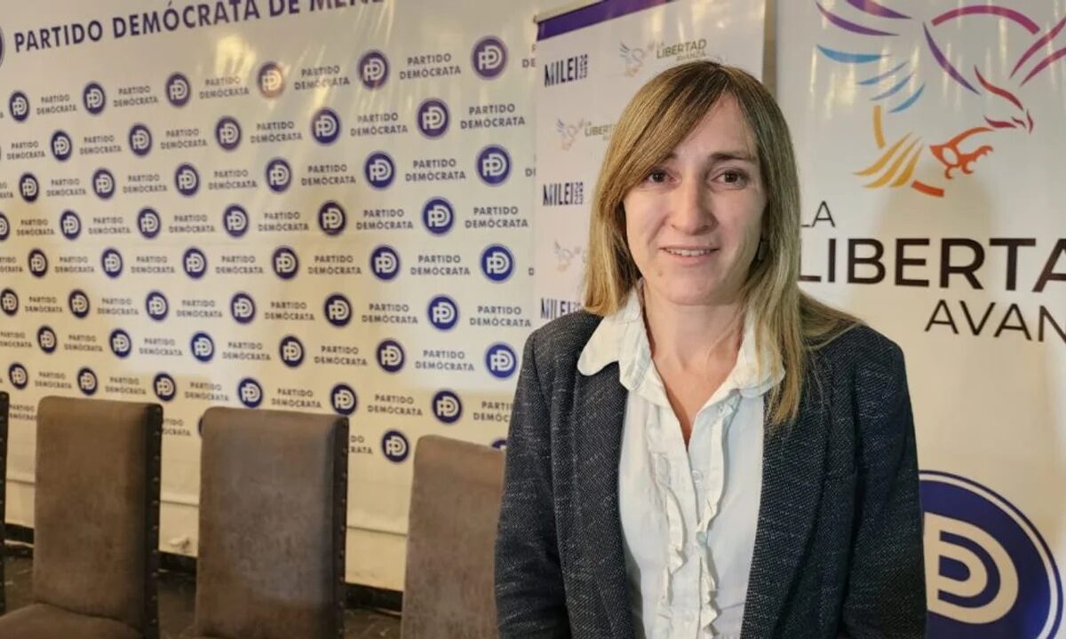 MERCEDES LLANO.jpg