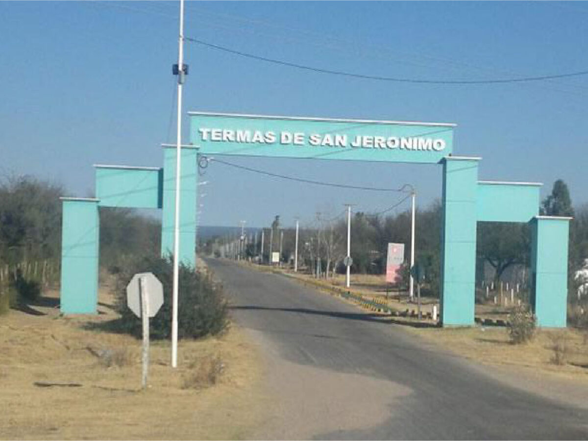 SAM JERONIMO.jpg