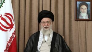 LIDER IRANÍ.jpg