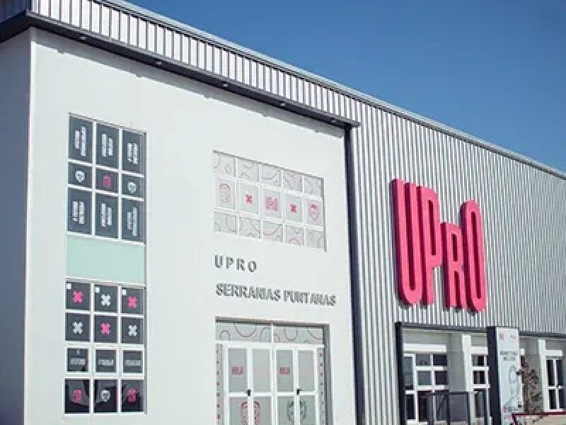 UPRO1.jpg