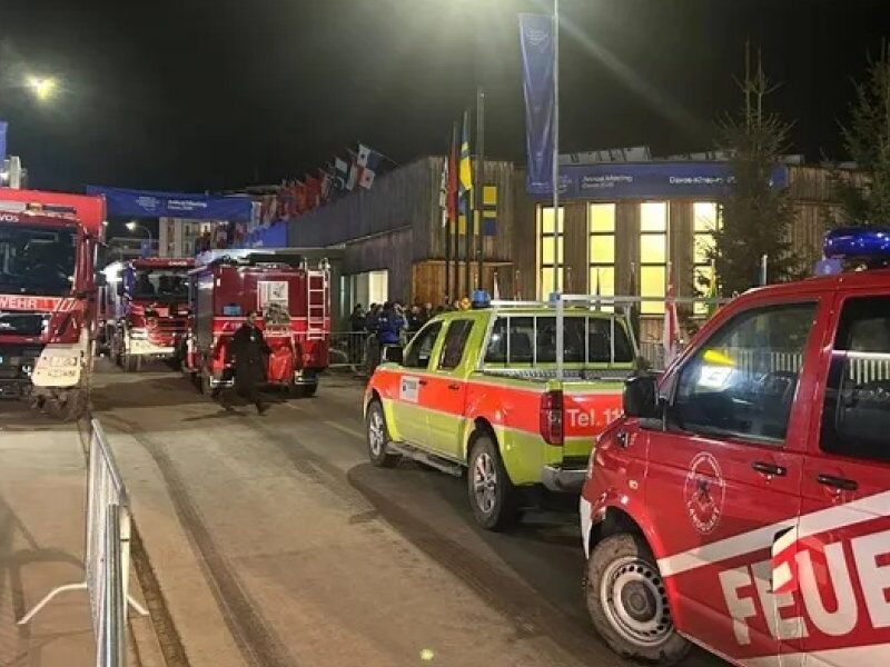 BOMBEROS.jpg