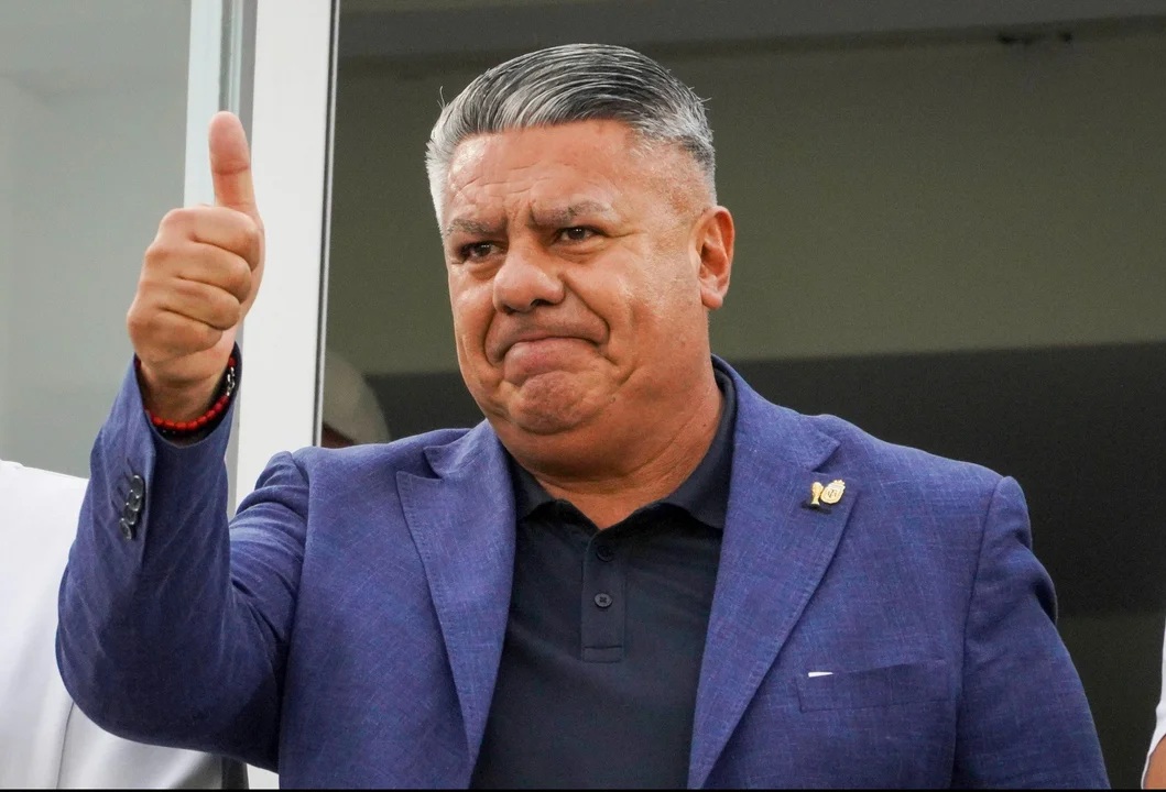 CHIQUI TAPIA.jpg