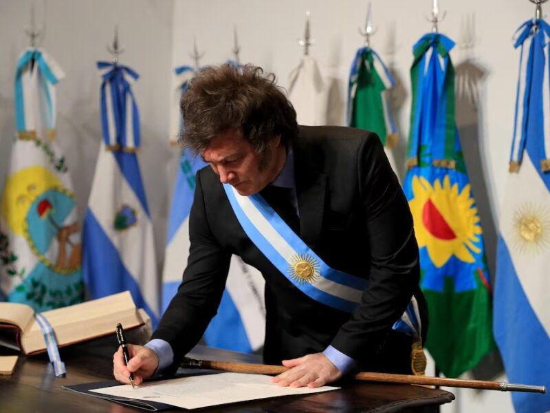 JAVIER MILEI.jpg