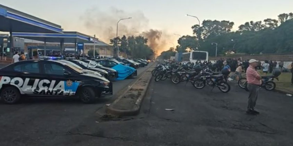 santafe-protestass.JPG