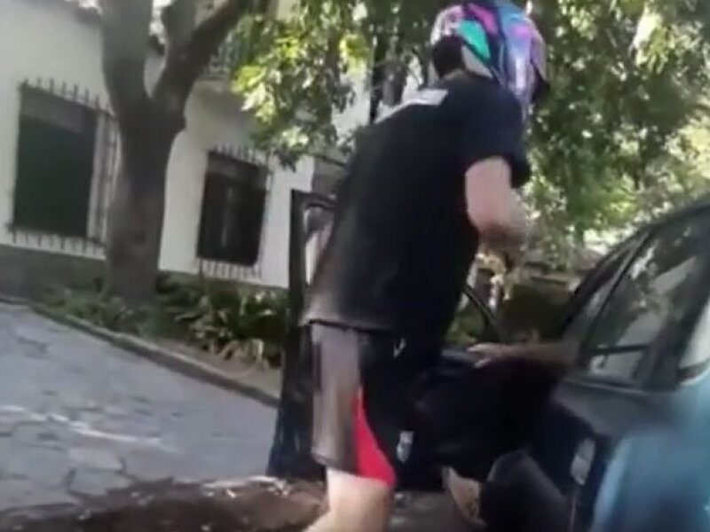 pelea de transito.JPG
