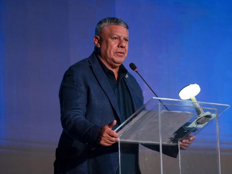 CHIQUI TAPIA.jpg