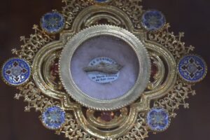 afp-20240209-34hw7tv-v1-highres-argentinareligionvaticanmamaantulacanonisation.jpg