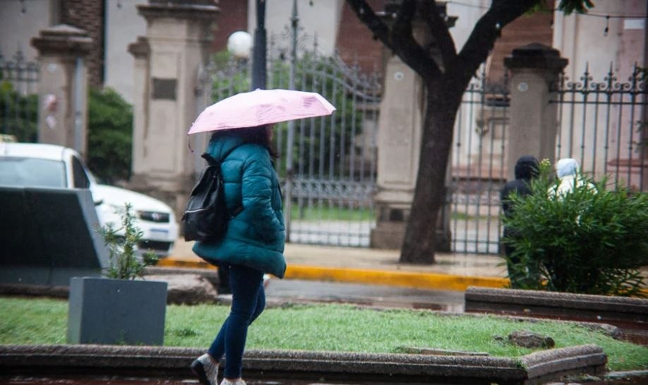 lluvias-paraguas